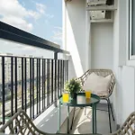 شقة River View بوخارست