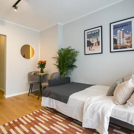 River View Апартаменты Бухарест