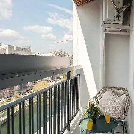 River View Apartmán *